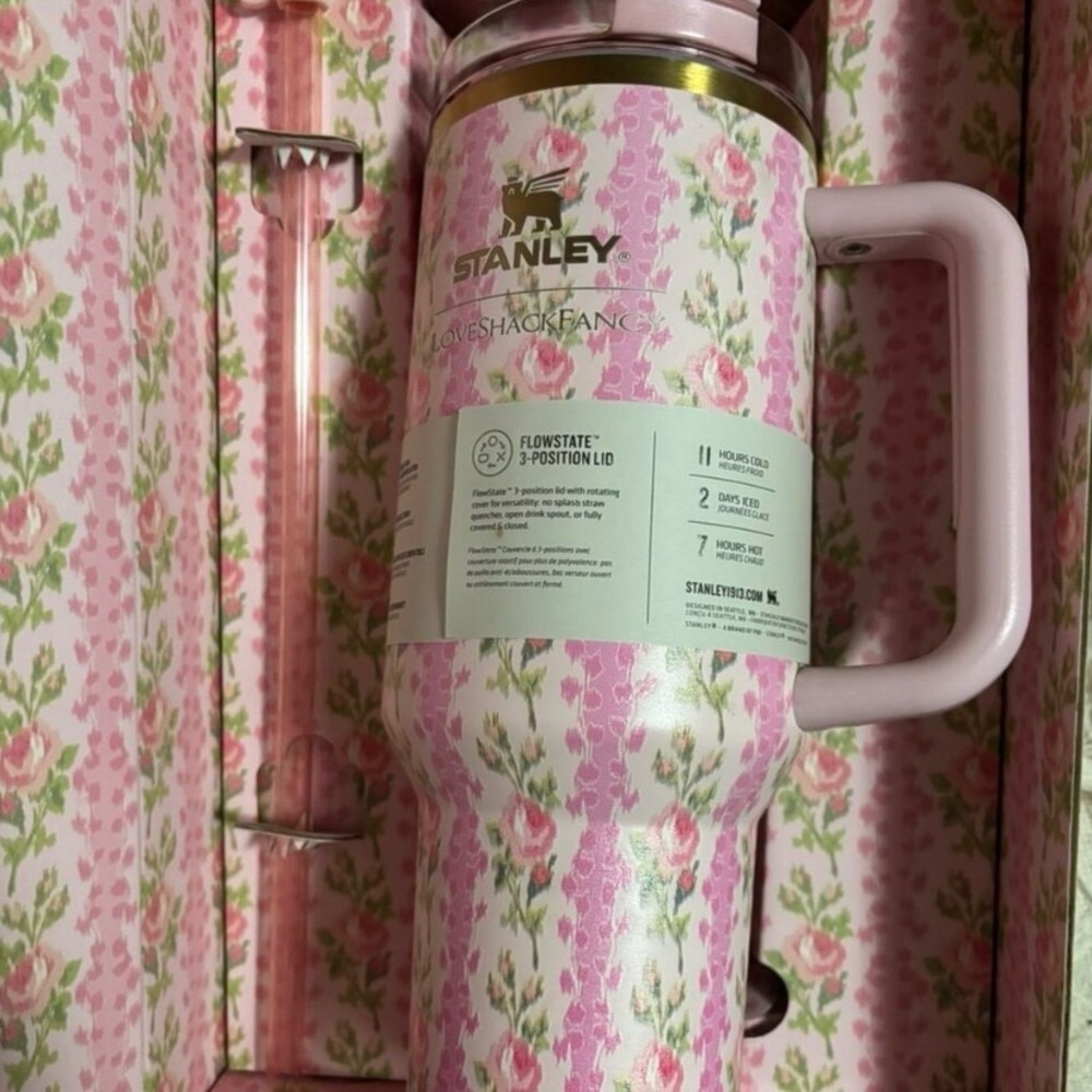 Stanley x LoveShackFancy Limited edition 40oz Cup
